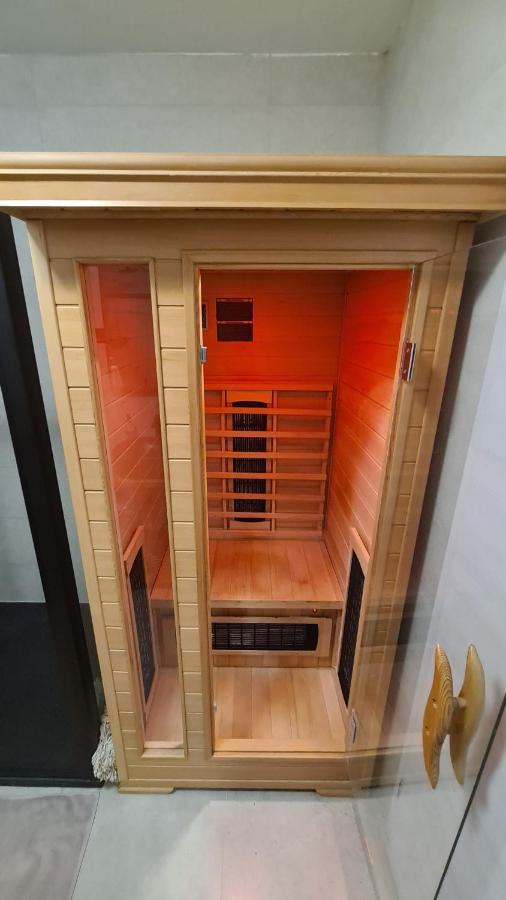 Apartment With Sauna In City Centre سبليت المظهر الخارجي الصورة